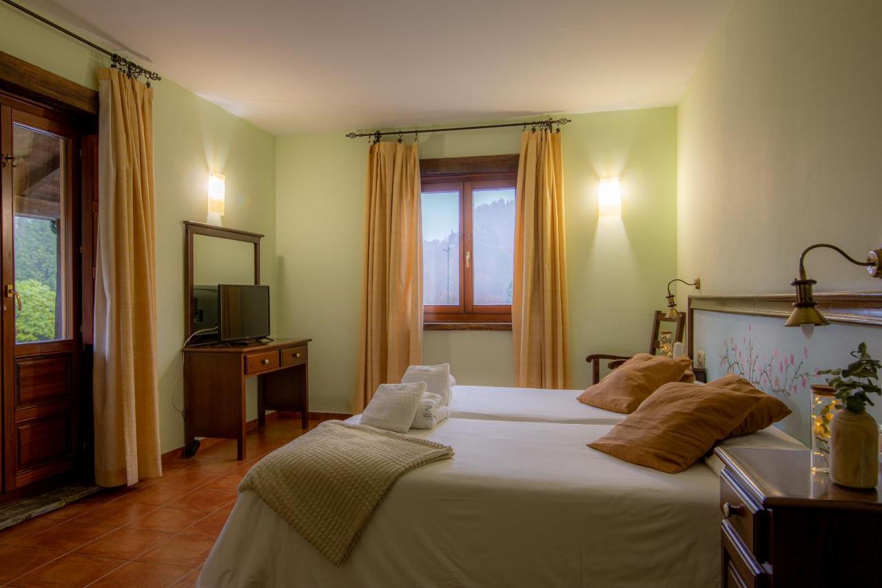 Hotel Balneario Rio Pambre Палас-де-Рей Экстерьер фото